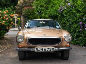 Image 13/50 of Volvo 1800 ES (1973)
