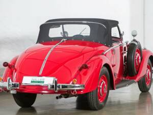 Immagine 8/20 di Mercedes-Benz 230 N Roadster (1937)