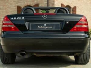 Image 11/50 of Mercedes-Benz SLK 200 Kompressor (1998)