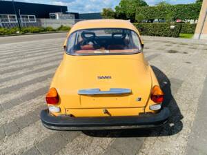 Image 15/50 of Saab 96 V4 (1975)