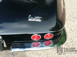 Imagen 20/50 de Chevrolet Corvette Sting Ray Convertible (1964)