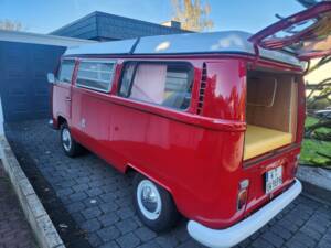 Image 6/12 of Volkswagen T2a Kleinbus (1969)