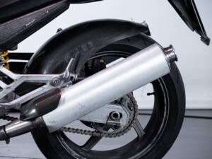 Image 23/50 of Ducati DUMMY (2003)