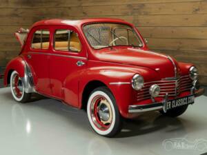 Afbeelding 4/19 van Renault 4 CV Decapotable (1951)