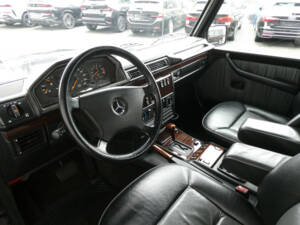 Image 7/23 of Mercedes-Benz 500 GE (1993)