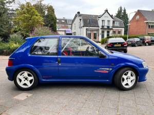 Image 3/11 de Peugeot 106 Rallye 1.6 (1996)