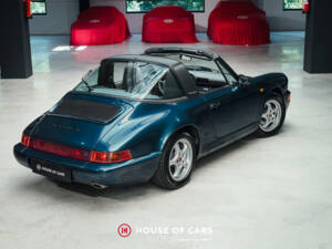 Bild 7/25 von Porsche 911 Carrera 4 (1992)