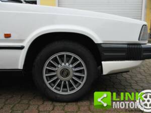 Bild 8/10 von Volvo 780 Bertone (1987)