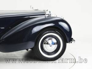 Image 10/15 of Triumph 1800 Roadster (1946)