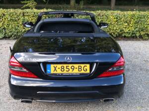 Afbeelding 13/45 van Mercedes-Benz SL 350 (2010)