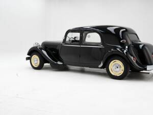 Image 4/15 of Citroën Traction Avant 15&#x2F;6 (1954)