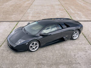 Afbeelding 3/42 van Lamborghini Murciélago (2001)