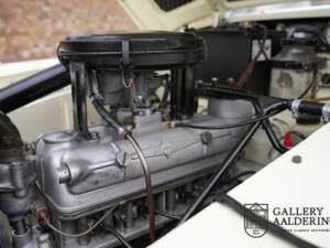 Image 11/50 of Borgward Isabella Coupe (1957)