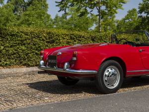 Image 18/34 of Alfa Romeo Giulietta Spider (1960)