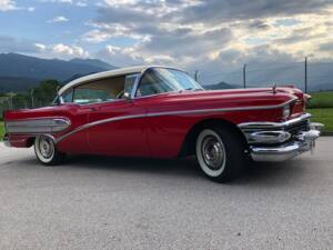 Bild 5/29 von Buick 50 Super Riviera Hardtop (1958)