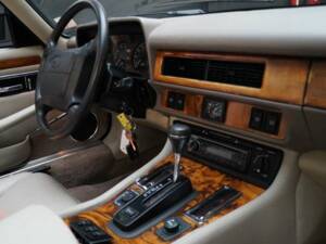 Image 48/50 de Jaguar XJS 4.0 (1995)