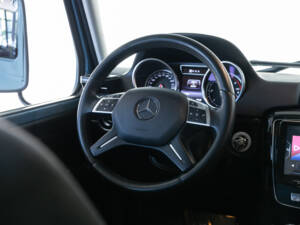Image 9/35 of Mercedes-Benz G 350 d Professional (2018)