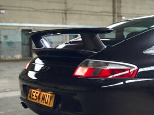 Image 17/54 de Porsche 911 GT3 (2005)