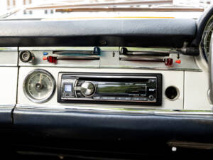 Bild 27/41 von Mercedes-Benz 250 SL (1967)