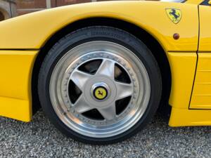 Bild 52/82 von Ferrari 348 TS (1990)