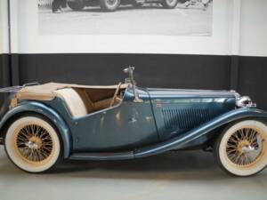 Image 31/50 of MG TC (1948)