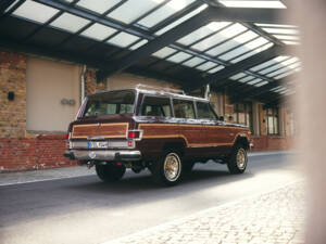 Image 15/96 of Jeep Wagoneer Limited (1982)