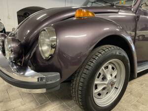 Image 12/26 of Volkswagen Beetle 1303 LS (1976)