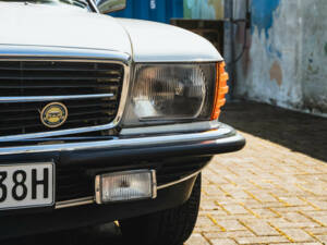 Image 8/8 of Mercedes-Benz 380 SL (1983)