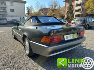 Image 5/10 de Mercedes-Benz 300 SL-24 (1990)