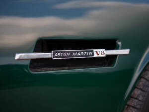 Image 14/45 of Aston Martin V8 Volante (1984)