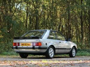 Bild 10/39 von Ford Escort XR3 (1981)