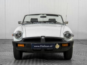 Image 14/50 de MG MGB (1977)