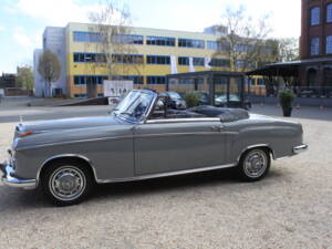 Bild 2/30 von Mercedes-Benz 220 SE Cabriolet (1959)