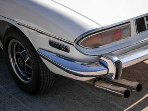 Image 45/47 of Triumph Stag (1975)