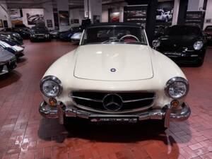Image 18/58 of Mercedes-Benz 190 SL (1955)