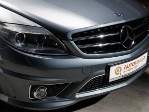 Image 2/32 of Mercedes-Benz CL 63 AMG (2007)