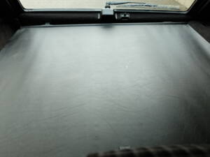 Image 61/75 of Mercedes-Benz E 280 T (1994)