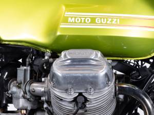 Image 13/36 de Moto Guzzi DUMMY (1973)
