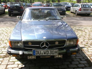 Imagen 1/9 de Mercedes-Benz 380 SL (1983)