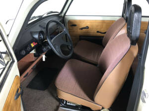 Bild 16/28 von Trabant 601 S de Luxe (1990)