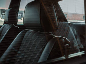 Image 17/42 of BMW 320is (1989)