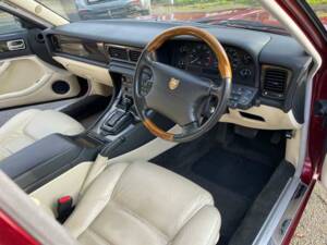 Bild 2/50 von Jaguar XJ6 3.2 Sport (1997)