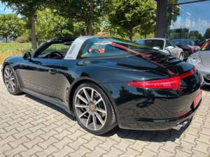 Image 11/20 of Porsche 911 Targa 4 GTS (2015)