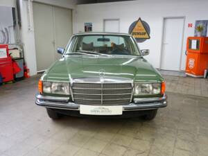 Imagen 5/28 de Mercedes-Benz 280 SE (1977)