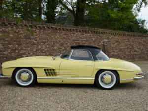 Imagen 10/50 de Mercedes-Benz 300 SL Roadster (1961)