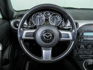 Immagine 8/50 di Mazda MX-5 1.8 (2007)