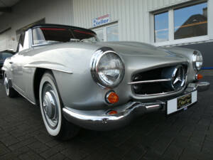 Afbeelding 19/24 van Mercedes-Benz 190 SL (1957)