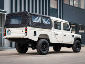 Bild 5/22 von Land Rover Defender 130 Td5 Crew Cab (1998)