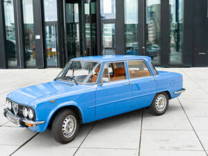 Bild 13/58 von Alfa Romeo Giulia Nuova Super 1600 (1977)