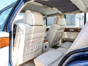 Immagine 13/28 di Aston Martin Lagonda (1987)
